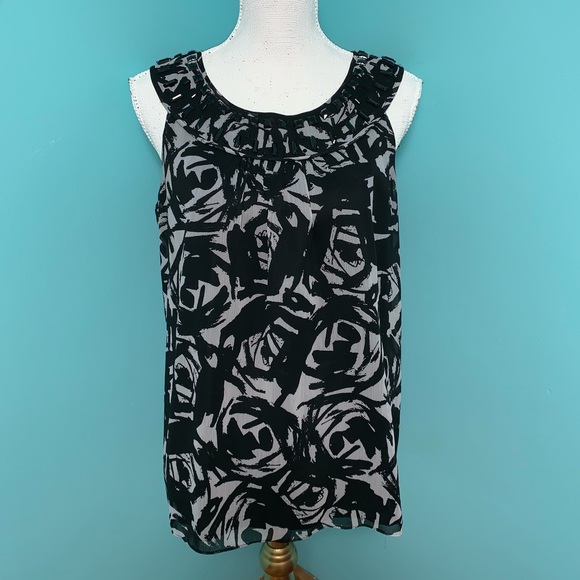 Calvin Klein beaded blouse! - Picture 2 of 7